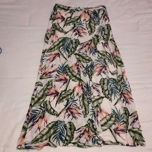 High waisted Floral Skirt!